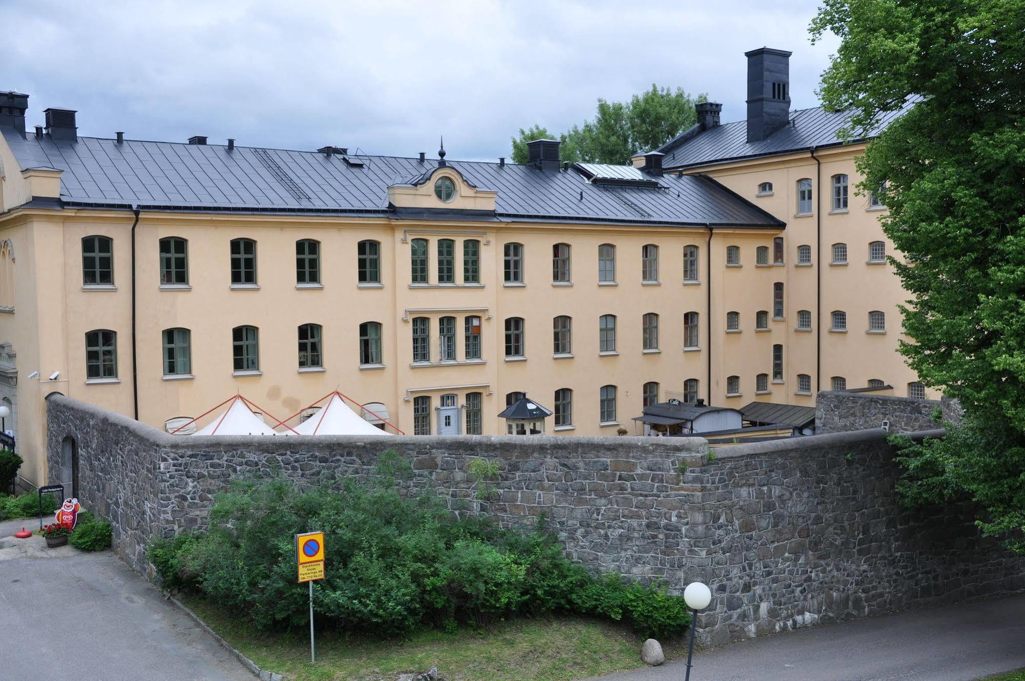 Stf Langholmen Hostel *